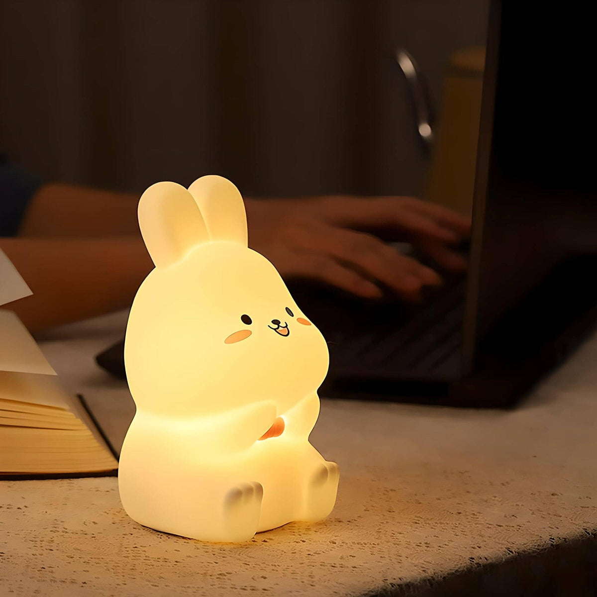 Veilleuse lapin rechargeable lumière douce pour enfant