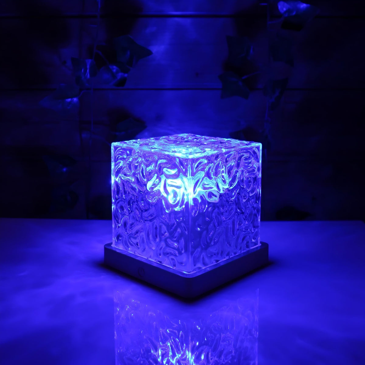 Veilleuse projection ondulation effet mer apaisant