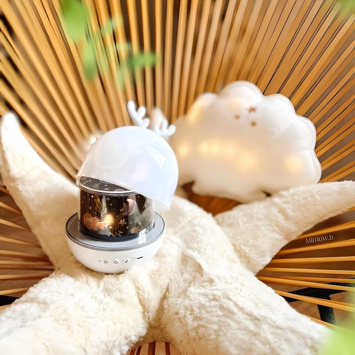 Veilleuse projection tournante musicale avec lumières apaisantes