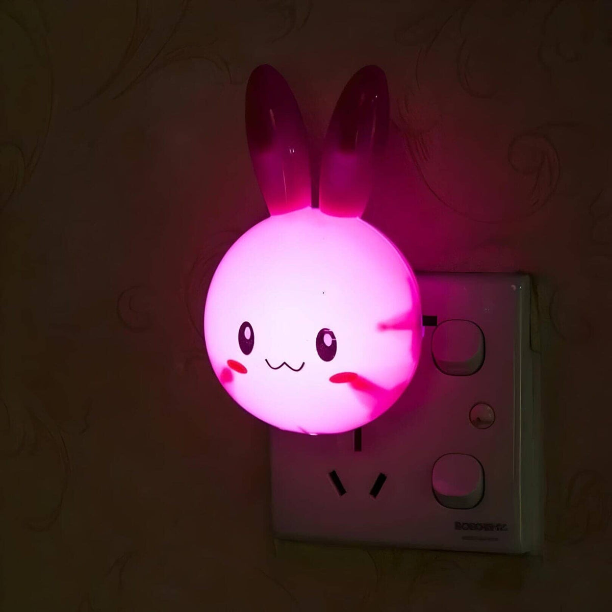 Veilleuse lapin prise murale douce lumière pour enfant
